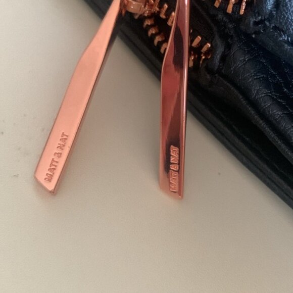 Matt & Nat Black Crossbody Bag - Picture 3 of 5